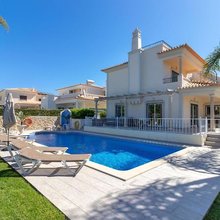 Luxury Villa In Albufeira With Heated Private Pool Bagian luar foto