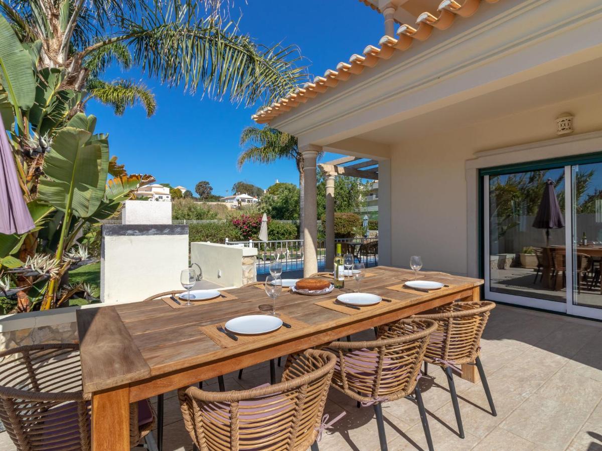 Luxury Villa In Albufeira With Heated Private Pool Bagian luar foto